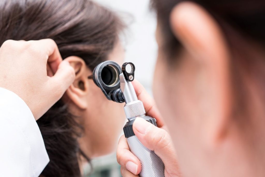 diagnosing hearing loss